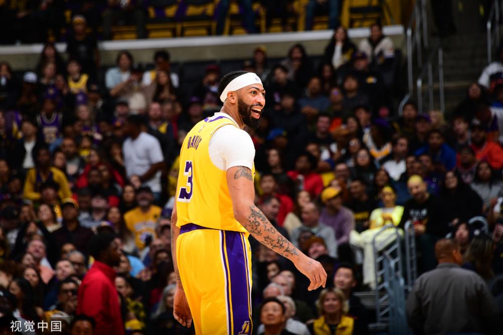 他和教练团 他和教练团