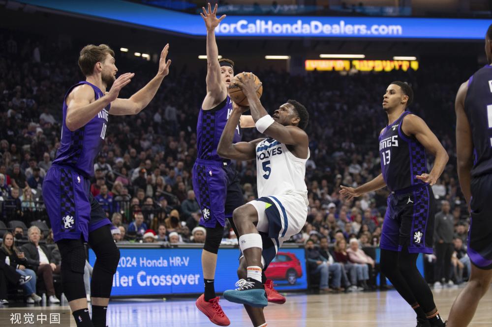 同龄人中名 同龄人中名